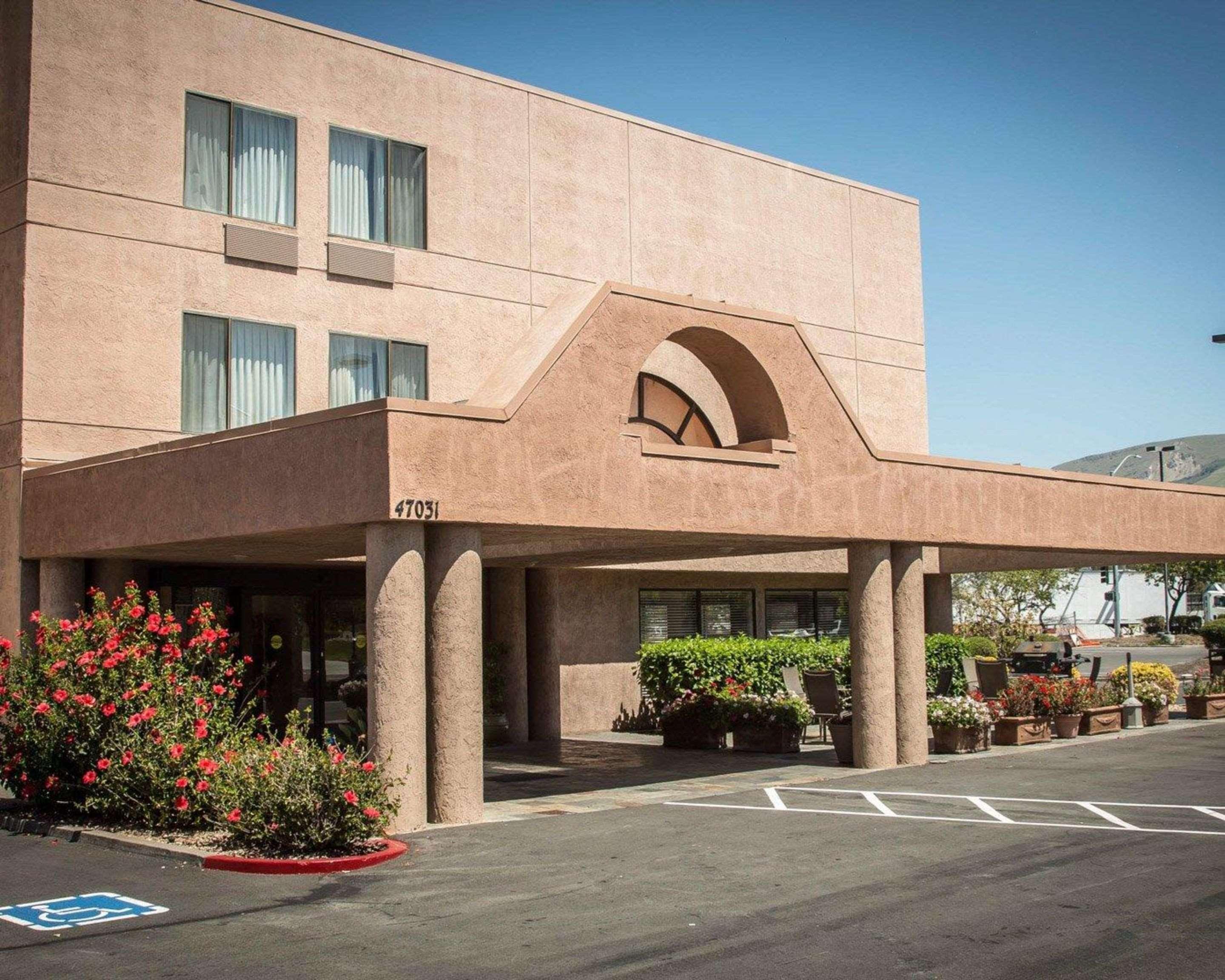 Comfort Inn Silicon Valley East Fremont Exterior photo